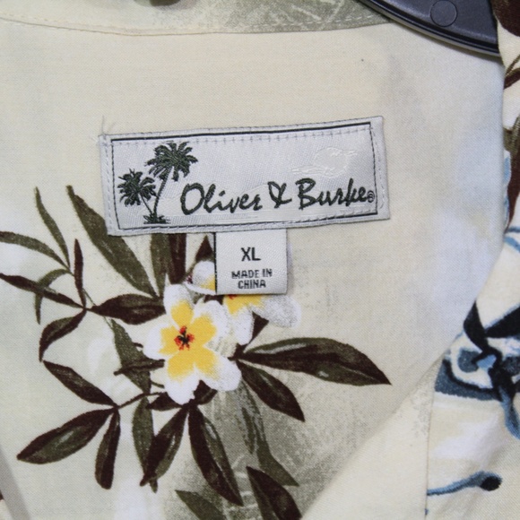 Men's Hawaiian Shirt L/XL - Picture 2 of 3